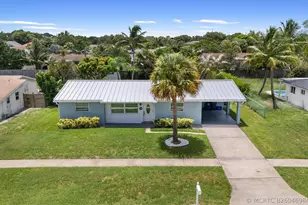 204 Circle E, Jupiter, FL 33458 - Photo 5