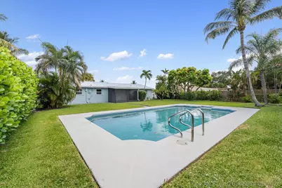 204 Circle E, Jupiter, FL 33458 - Photo 3