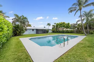 204 Circle E, Jupiter, FL 33458 - Photo 3