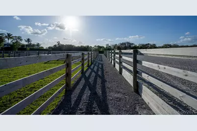 3509 Grand Prix Farms Drive, Wellington, FL 33414 - Photo 29