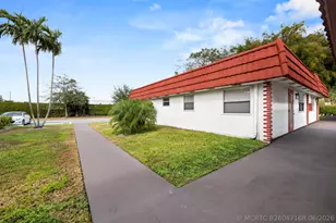 4 Seville A Terrace, Delray Beach, FL 33446 - Photo 3
