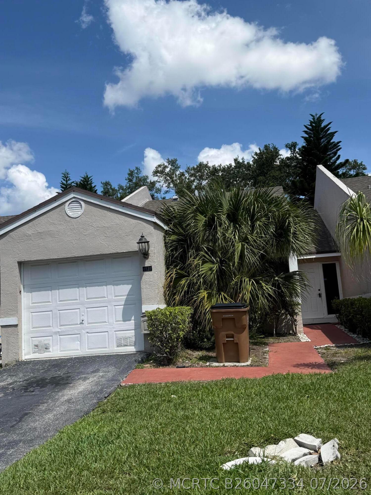 5161 NW 11th Ln main architectural view