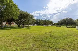 844 Arabian Dr, Loxahatchee, FL 33470 - Photo 21