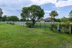 844 Arabian Dr, Loxahatchee, FL 33470 - Photo 15