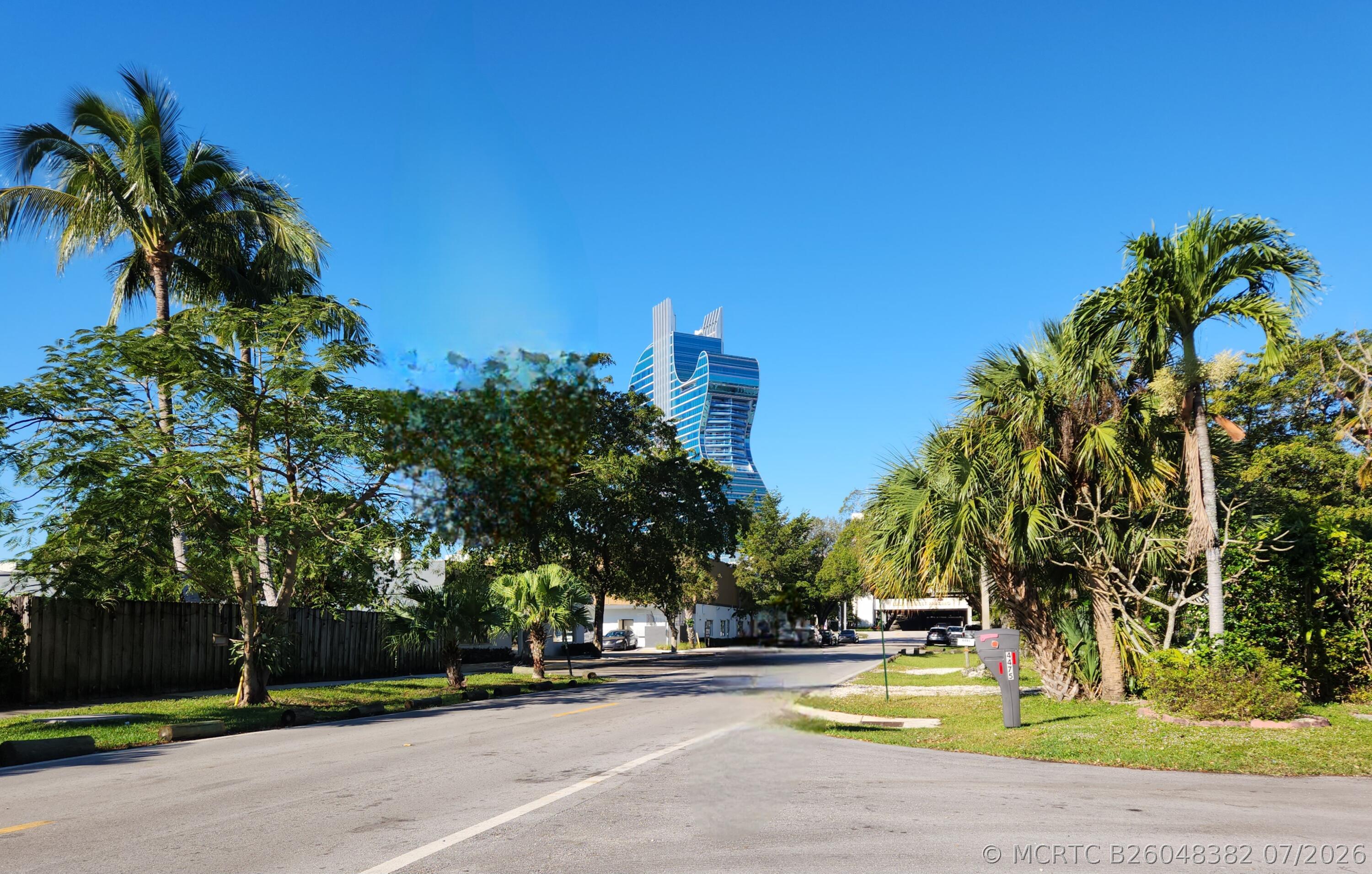 4471 SW 54th Ct #1a-2b - 4471 SW 54th Ct #1a-2b, Fort Lauderdale, FL 33314 Luxury Property | Jose Angel Pina
