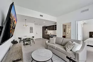 159 NE 6th St, Miami, FL 33132 - Photo 5