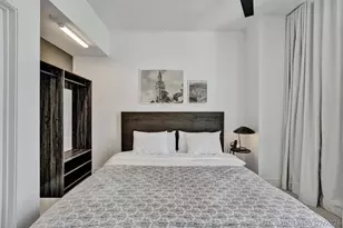 159 NE 6th St, Miami, FL 33132 - Photo 15