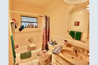 9500 NW 70th Street, Tamarac, FL 33321 - Photo 5