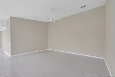 1256 NW Bentley Circle #B, Port Saint Lucie, FL 34986 - Photo 5