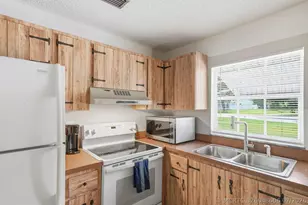 273 Easy St, Sebastian, FL 32958 - Photo 11