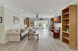 9 Colonial Club Dr, Boynton Beach, FL 33435 - Photo 13