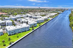 9 Colonial Club Dr, Boynton Beach, FL 33435 - Photo 47