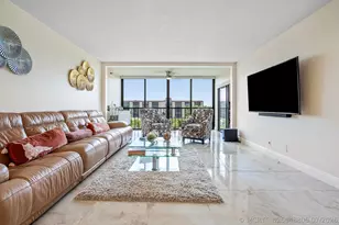 7290 Kinghurst Dr, Delray Beach, FL 33446 - Photo 15