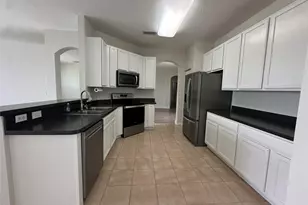 6075 46th Ln, Vero Beach, FL 32967 - Photo 9