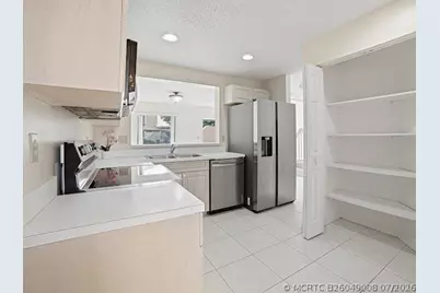 8596 Jade Drive, Tamarac, FL 33321 - Photo 9