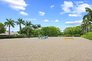 2440 Appaloosa Trail, Wellington, FL 33414 - Photo 23
