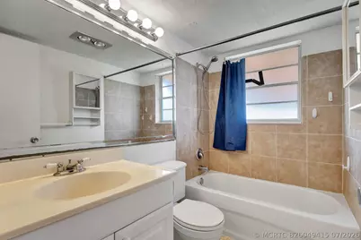 332 Sheffield N, West Palm Beach, FL 33417 - Photo 11