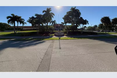 15445 Lakes Of Delray Boulevard #204, Delray Beach, FL 33484 - Photo 3