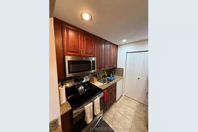 15445 Lakes Of Delray Boulevard #204, Delray Beach, FL 33484 - Photo 9