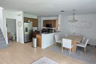 9138 Dupont Pl, Wellington, FL 33414 - Photo 3