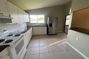 7 Islington Pl, Boynton Beach, FL 33426 - Photo 7