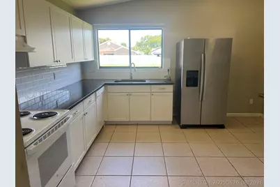 7 Islington Place, Boynton Beach, FL 33426 - Photo 5