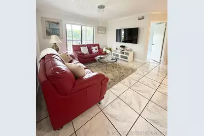 588 Trace Circle #211, Deerfield Beach, FL 33441 - Photo 13