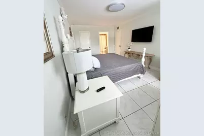 588 Trace Circle #211, Deerfield Beach, FL 33441 - Photo 19
