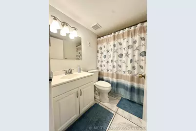 588 Trace Circle #211, Deerfield Beach, FL 33441 - Photo 17