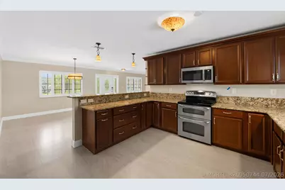 5720 SW 7th Street, Plantation, FL 33317 - Photo 9