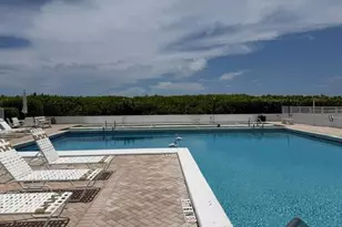 33 S Ocean Ave, Singer Island, FL 33404 - Photo 13