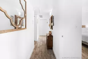 250 NE 20th St, Boca Raton, FL 33431 - Photo 29