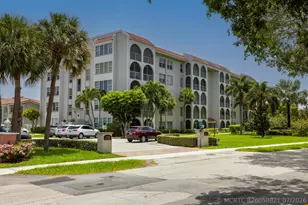 250 NE 20th St, Boca Raton, FL 33431 - Photo 33