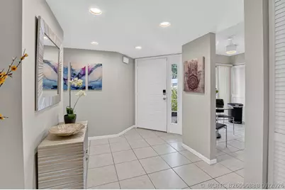 7473 Glendevon Lane #402, Delray Beach, FL 33446 - Photo 5