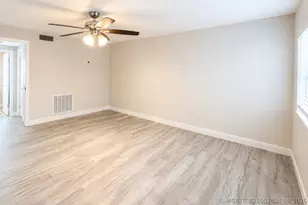 115 SW 1st Ave, Boynton Beach, FL 33435 - Photo 5