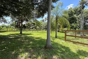 3208 A Rd, Loxahatchee Groves, FL 33470 - Photo 7
