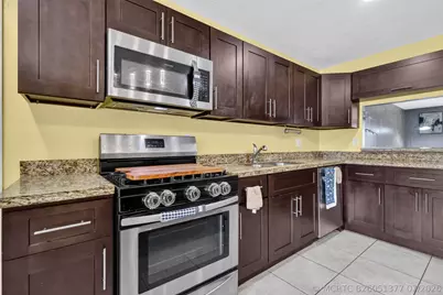 5639 Ithaca Circle E, Lake Worth, FL 33463 - Photo 19