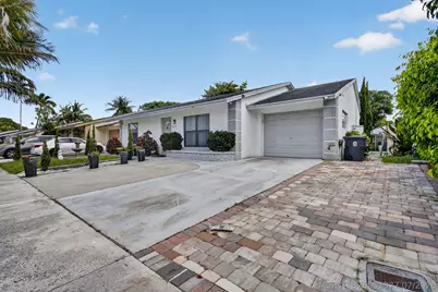 5639 Ithaca Circle E, Lake Worth, FL 33463 - Photo 3