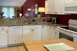 13075 Albright Ct, Wellington, FL 33414 - Photo 5
