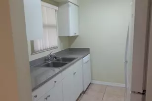 3203 Poolside Dr, Greenacres, FL 33463 - Photo 3