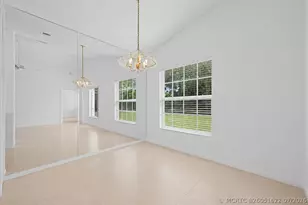 6397 Garrett St, Jupiter, FL 33458 - Photo 7