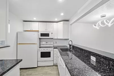 2929 S Ocean Boulevard #2120, Boca Raton, FL 33432 - Photo 11