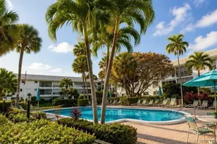 2050 NE 39th St, Lighthouse Point, FL 33064 - Photo 11