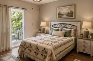 2050 NE 39th St, Lighthouse Point, FL 33064 - Photo 7