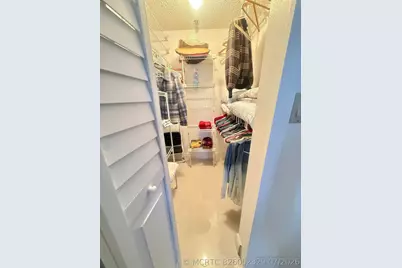 4640 Lucerne Lakes Boulevard W #402, Lake Worth, FL 33467 - Photo 17