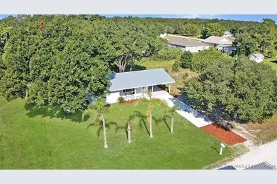 8745 98th Court, Vero Beach, FL 32967 - Photo 19