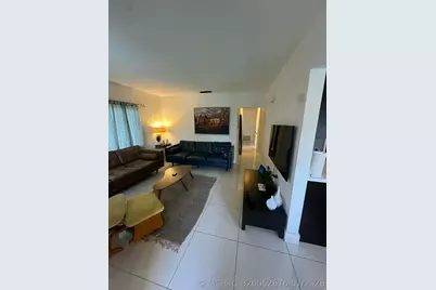 11150 Peachtree Drive, Miami, FL 33161 - Photo 5