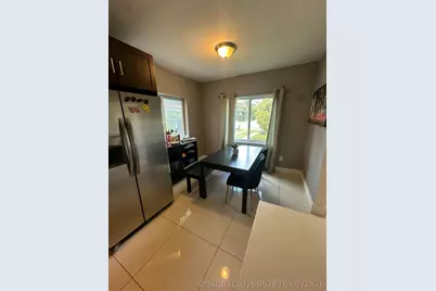 11150 Peachtree Drive, Miami, FL 33161 - Photo 11