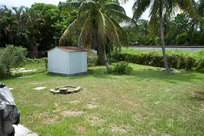 11150 Peachtree Drive, Miami, FL 33161 - Photo 31