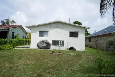 11150 Peachtree Drive, Miami, FL 33161 - Photo 29
